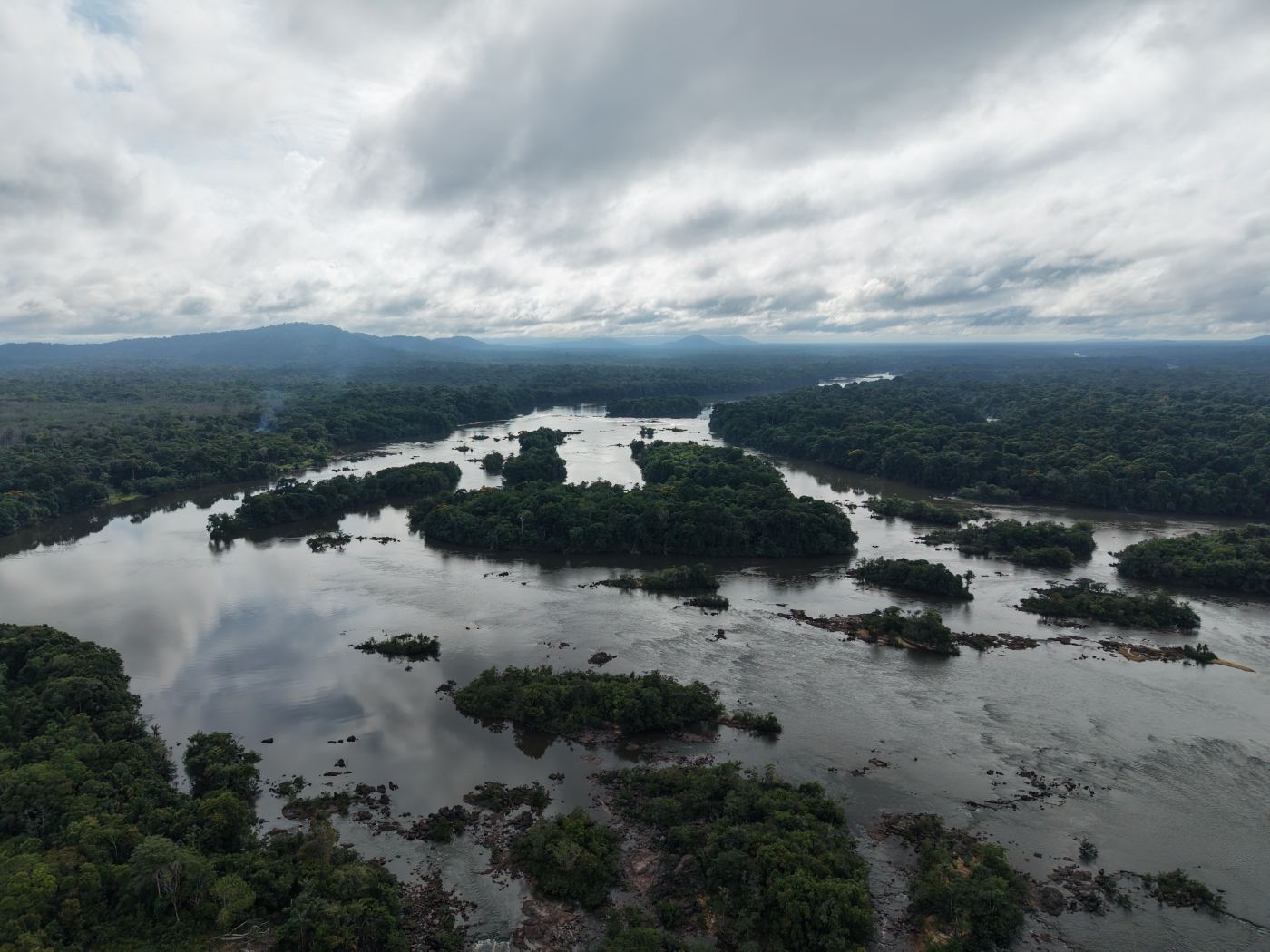 Aerial view of the Essequibo River — Bartica is on the opposite bank
